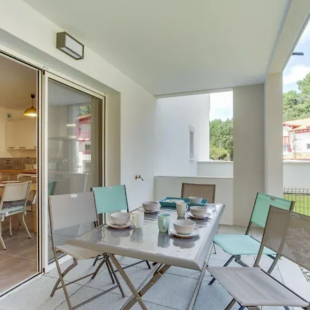 Domaine Aiga-2 By Interhome شقة